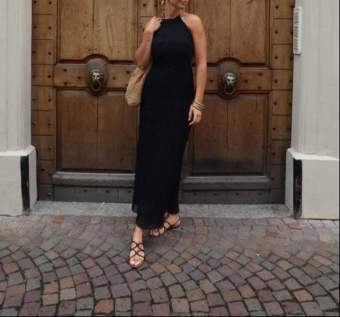 Elegantes Maxikleid gerafft