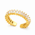 Luxuriöser Goldring mit Zirkonia