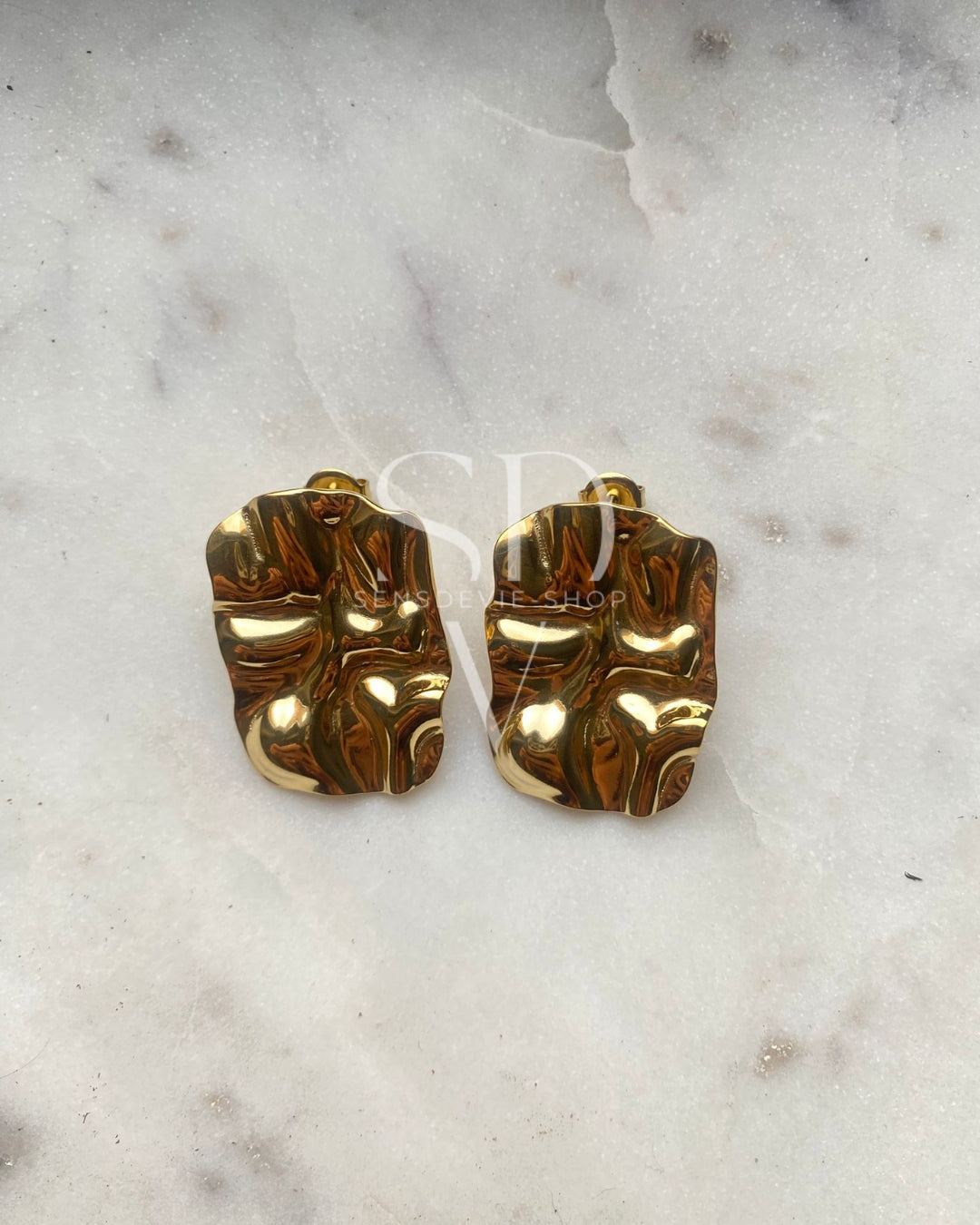 Ohrstecker skulpturiert – 18K vergoldet