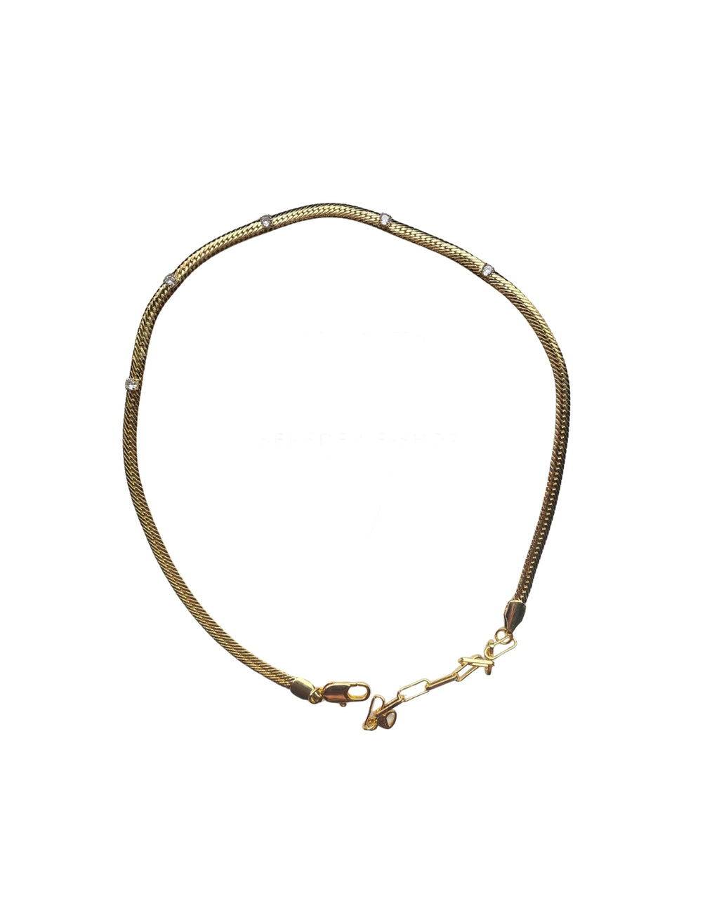Elegante Goldkette mit funkelnden Zirkoniasteinen