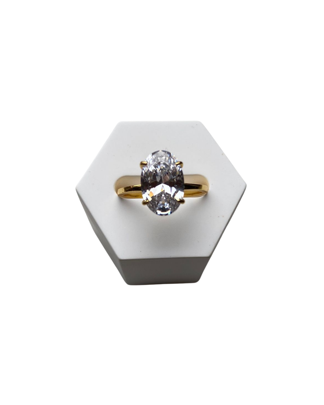 Feiner Goldring mit rundem 5-Karat Zirkonia