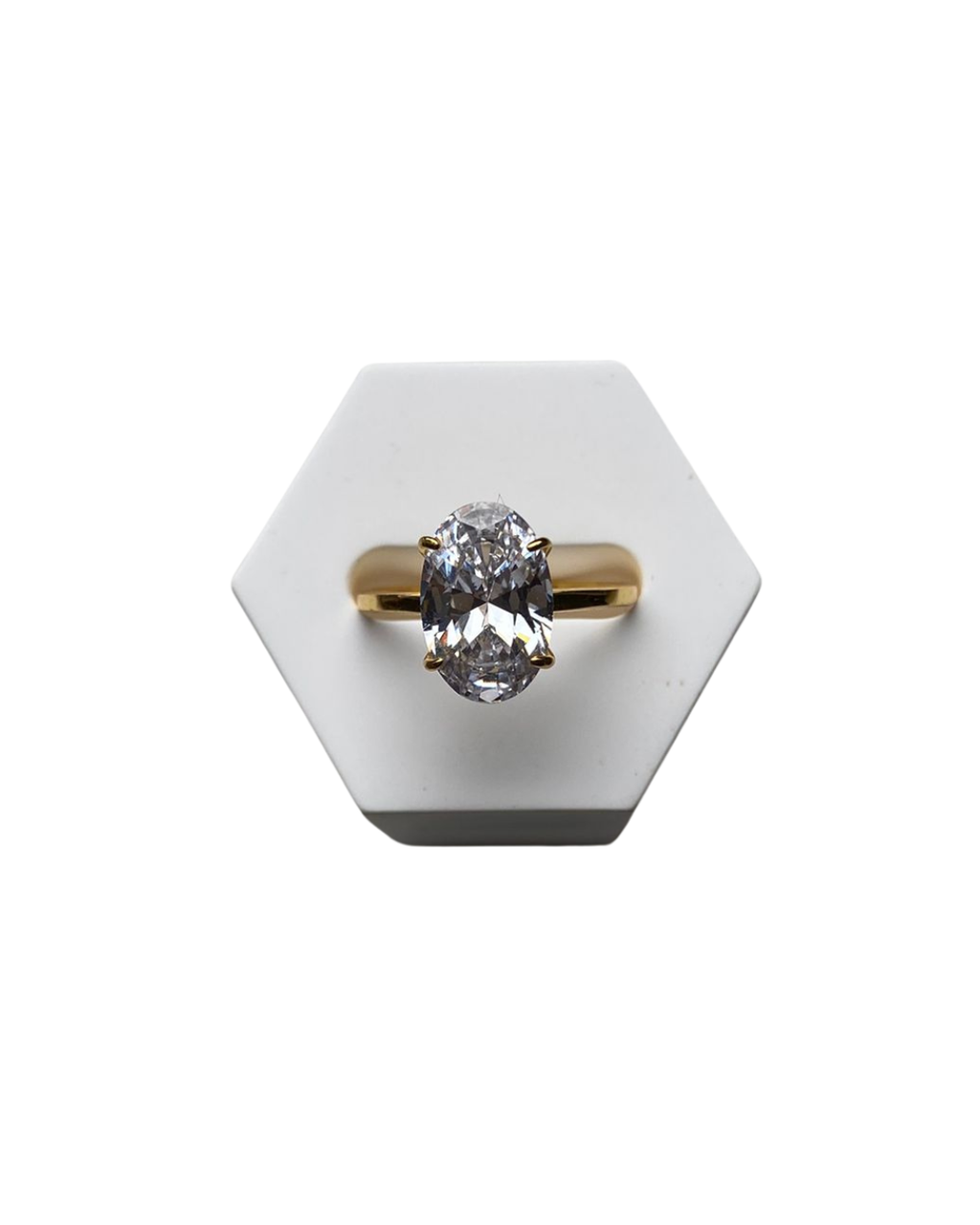 Feiner Goldring mit rundem 5-Karat Zirkonia