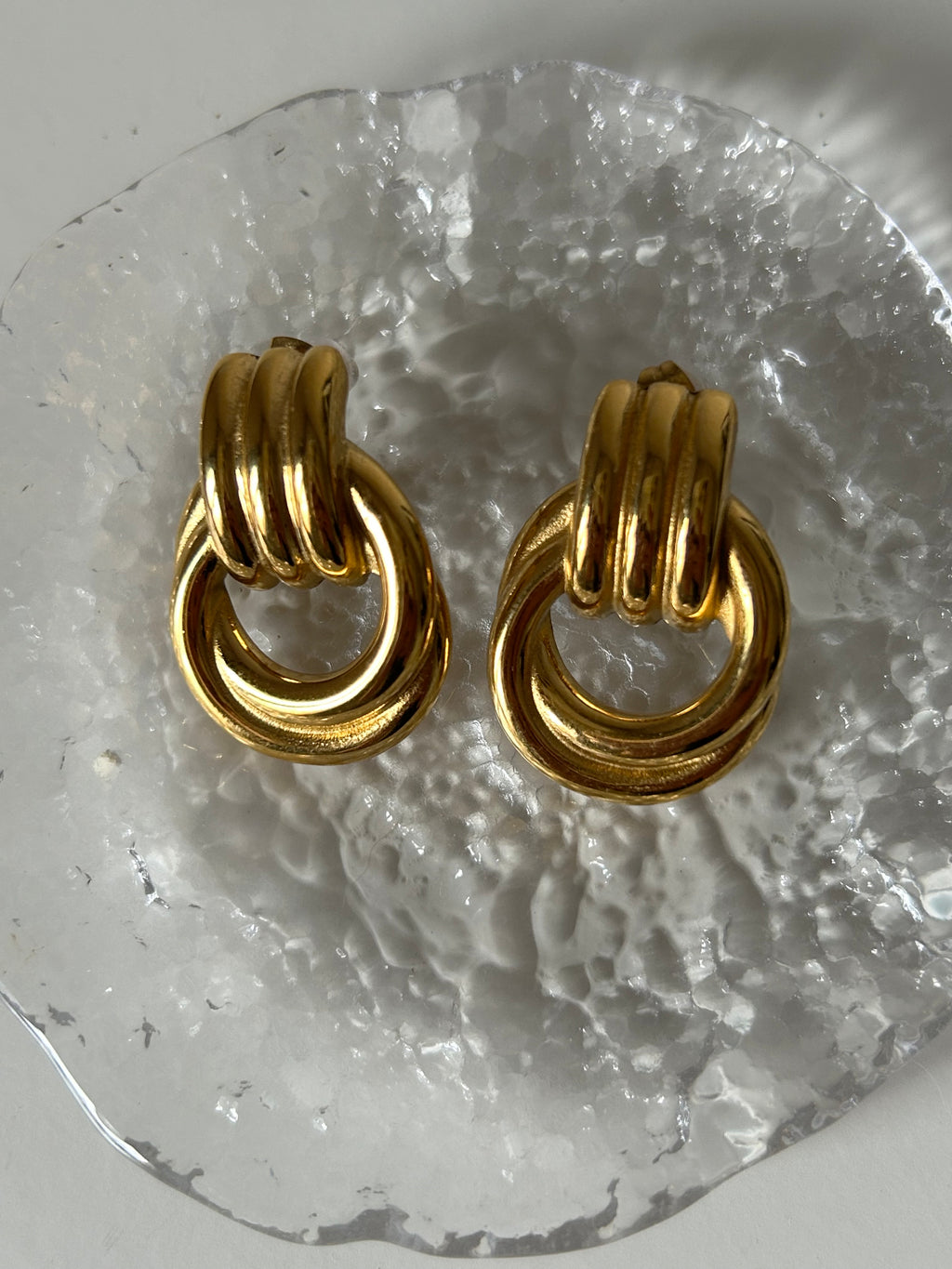 Luxuriöse Statement Ohrringe